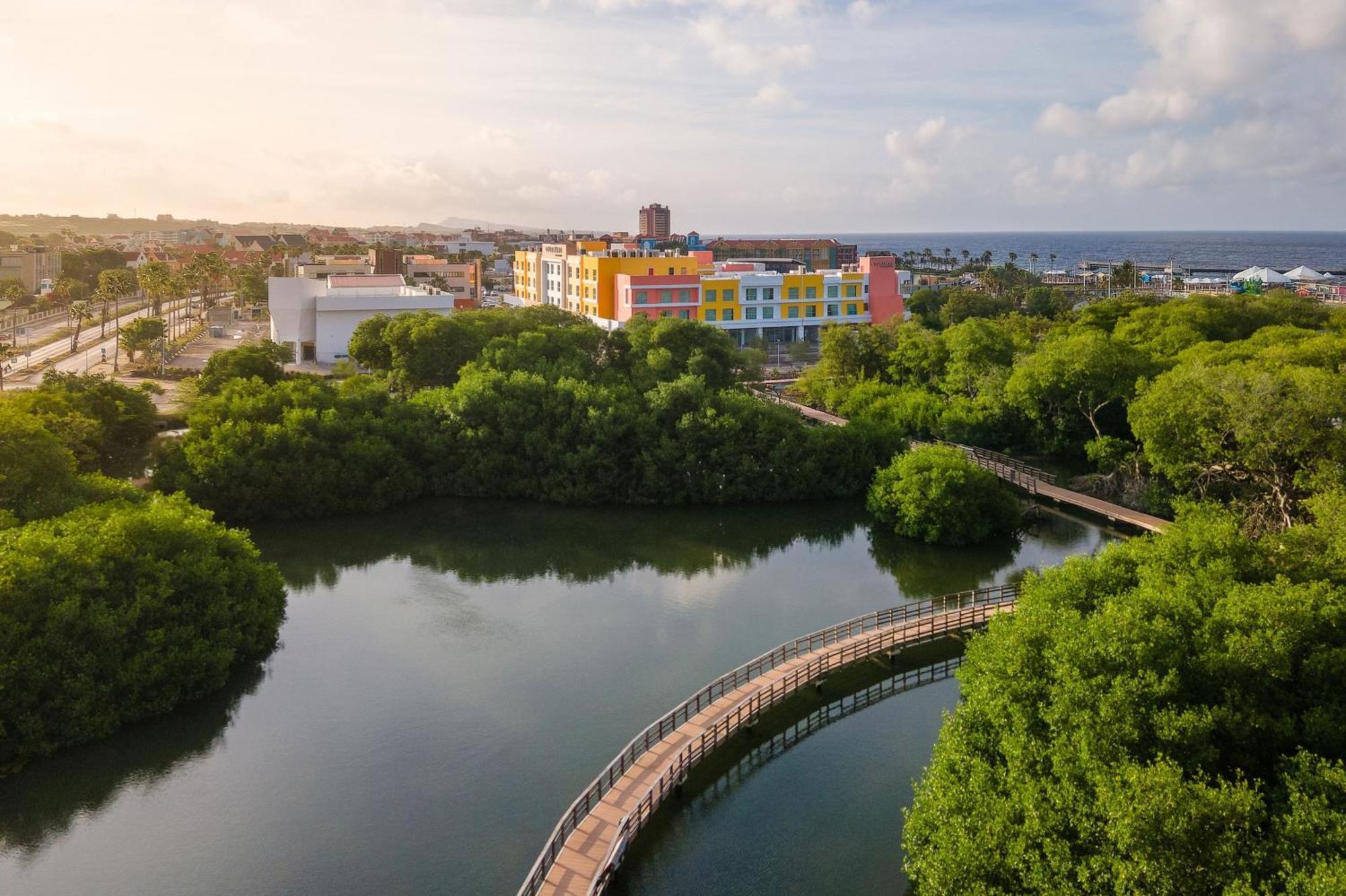 מלון וילמסטאד Courtyard By Marriott Curacao מראה חיצוני תמונה